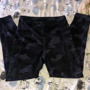 Yogalicious Blue Camo Pocket Leggings